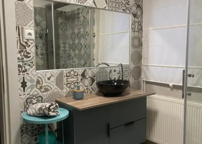 Prázdninový dům House In Center Near The